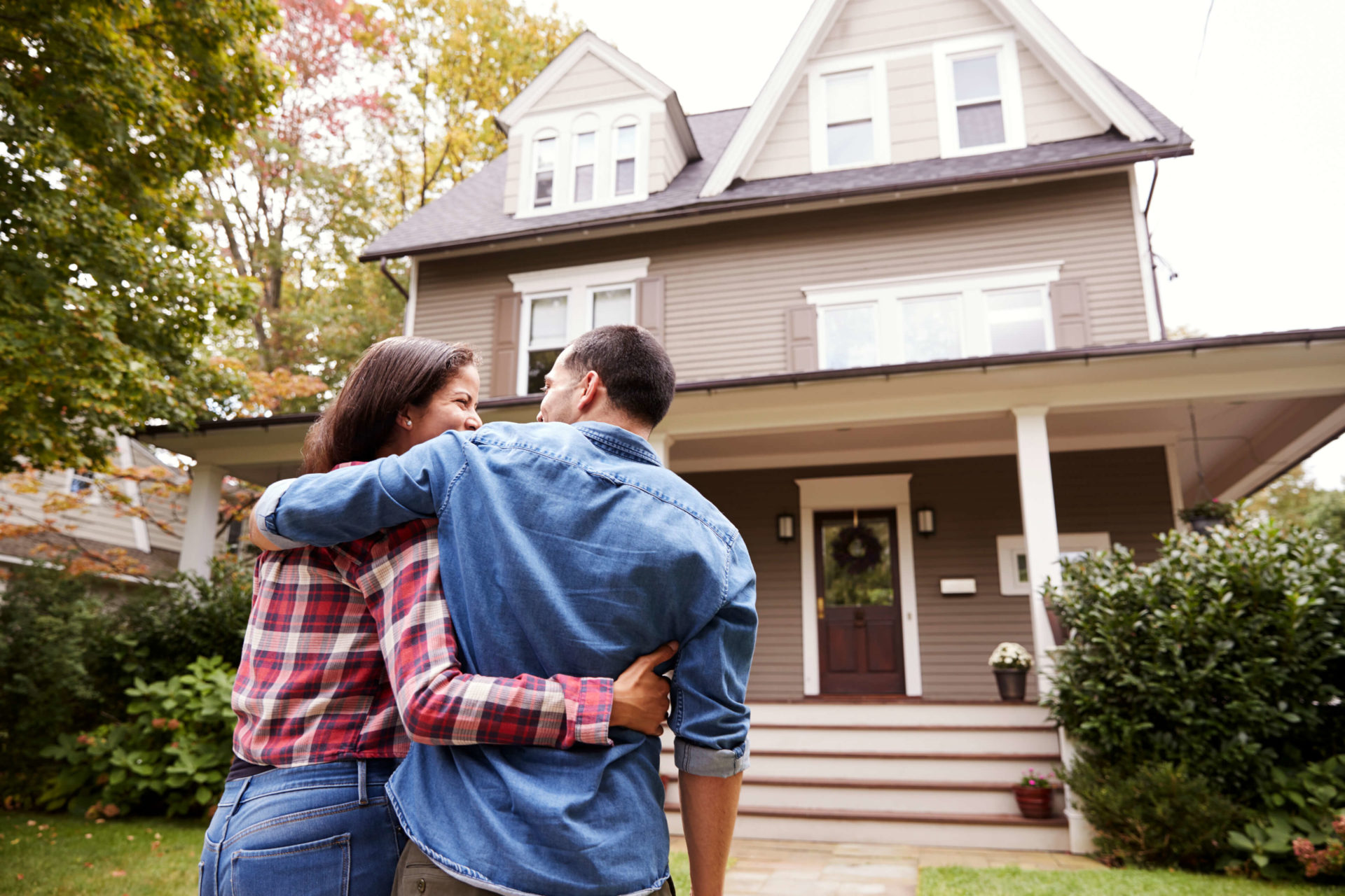 couple looking at new home